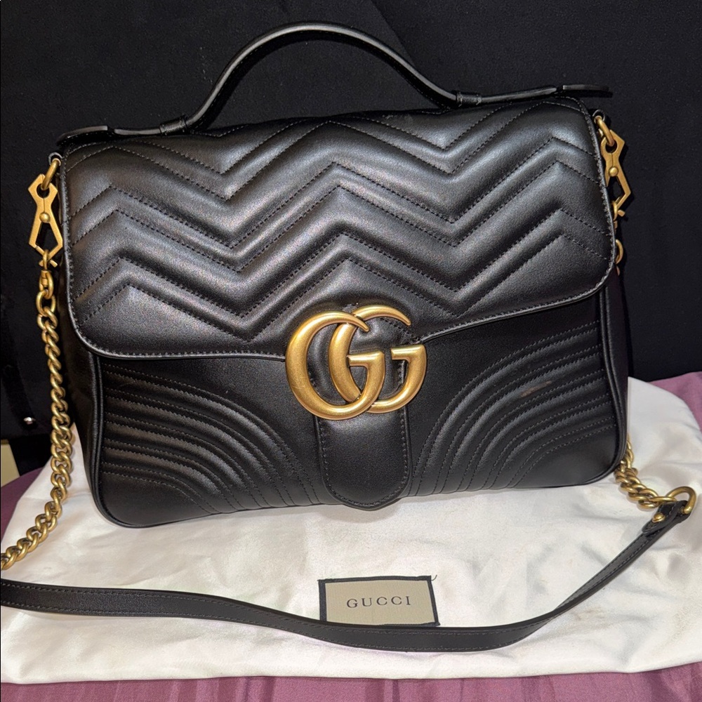 Gucci GG Marmont Matelassé shoulder bag